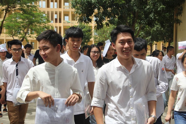 Lịch tư vấn xét tuyển đại học 2018 của Khoa Hệ thống thông tin Đại học Kinh tế - Luật - Ảnh 1