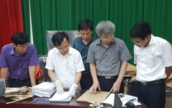 Quyết định khởi tố vụ án gian lận điểm thi ở Sơn La sau khi phát hiện 6 sai phạm Quyết định khởi tố vụ án gian lận điểm thi ở Sơn La sau khi phát hiện 6 sai phạm