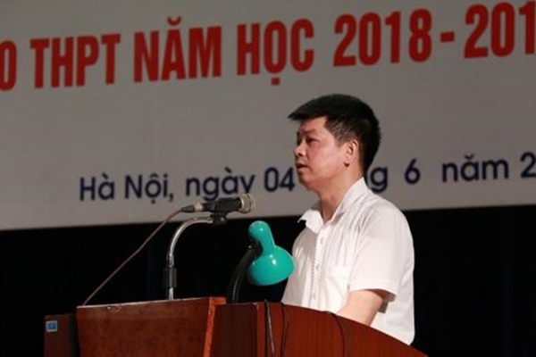 Sở GD&ĐT Hà Nội lý giải vụ thu phí giữ chỗ vào lớp 10 - Ảnh 1