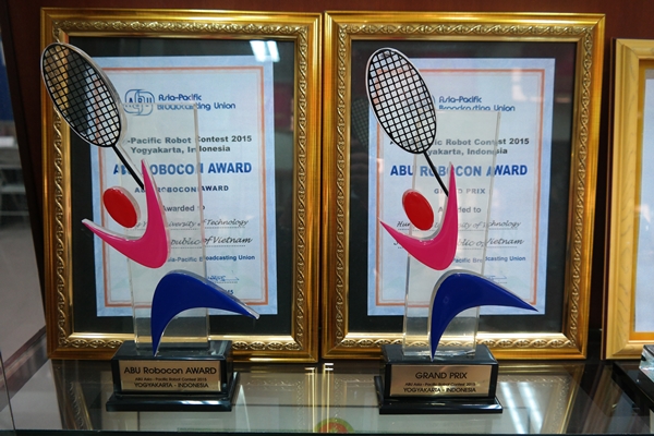 Trường Đại học Sư phạm Kỹ thuật Hưng Yên tuyển sinh với nhiều chương trình đào tạo hấp dẫn - Ảnh 3