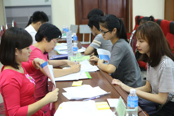 Tư vấn điều chỉnh nguyện vọng xét tuyển Đại học năm 2018 do Trường Đại học Mở TP.HCM tổ chức