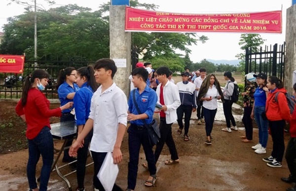 Xuất hiện một điểm 10 môn Ngoại ngữ ở Đắk Nông Xuất hiện một điểm 10 môn Ngoại ngữ ở Đắk Nông