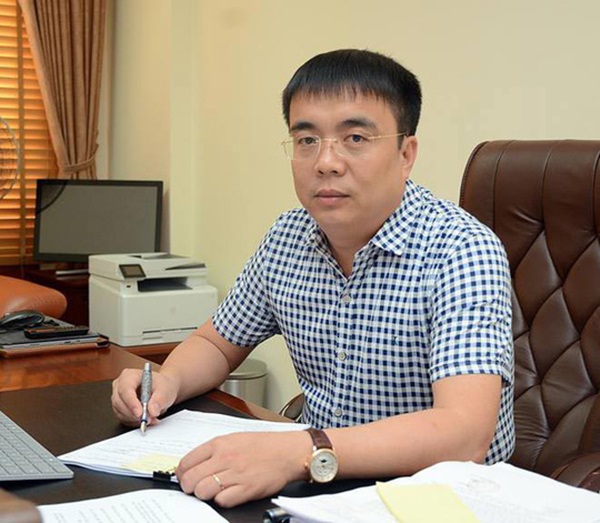 Việc lạm thu gây mất niềm tin của phụ huynh và nhà tài trợ, ai chịu trách nhiệm? Việc lạm thu gây mất niềm tin của phụ huynh và nhà tài trợ, ai chịu trách nhiệm?