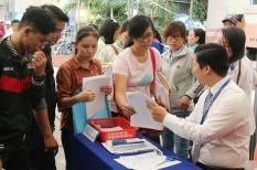 Tuyển sinh lớp 10 tại TP.HCM: Đậu trường công, chọn trường tư
