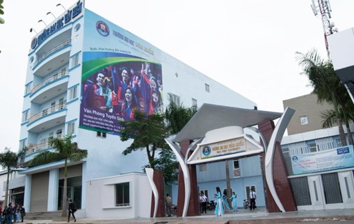 Đại học Văn hiến công bố điểm chuẩn đại học 2018