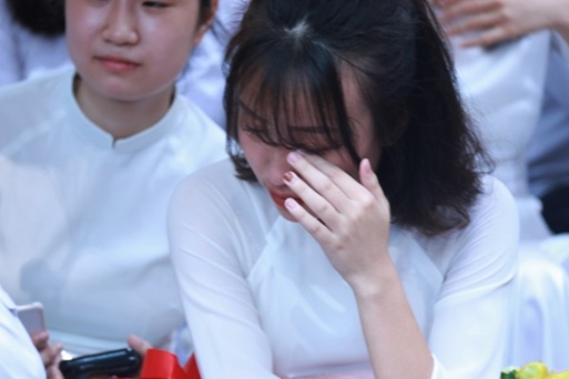 Giá như nhà mình "có tiền" cho con đi du học 