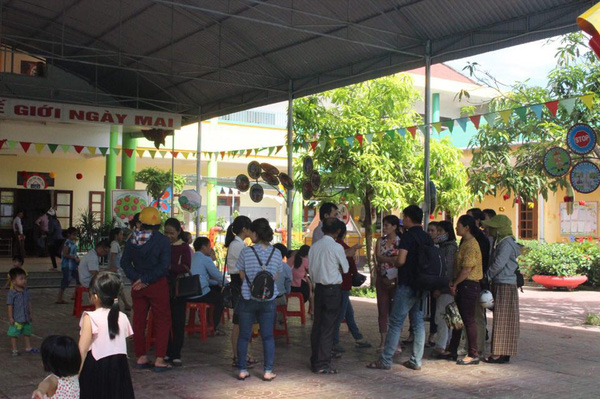 Hà Tĩnh: Nhiều trẻ không được nhập học do thiếu giáo viên Hà Tĩnh: Nhiều trẻ không được nhập học do thiếu giáo viên