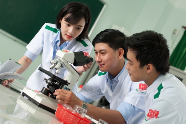 Học Cao đẳng: Chọn đúng ngành, học đúng hướng - không lo thất nghiệp - Ảnh 1