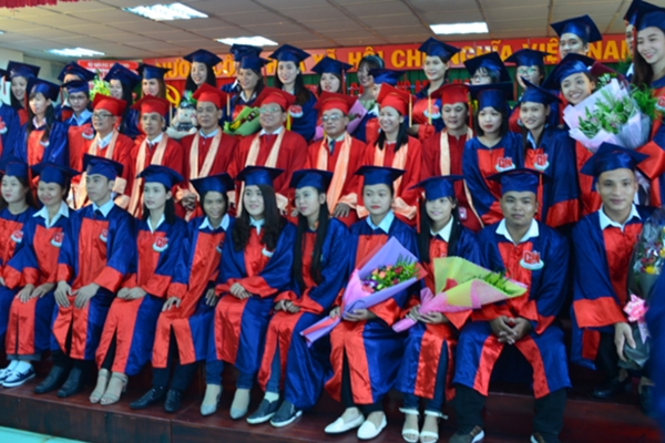 Học Cao đẳng: Chọn đúng ngành, học đúng hướng - không lo thất nghiệp - Ảnh 2