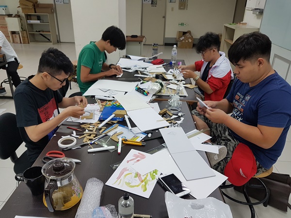 Học Kiến Trúc HIU được trải nghiệm học kỳ du học hè tại nước ngoài Học Kiến Trúc HIU được trải nghiệm học kỳ du học hè tại nước ngoài