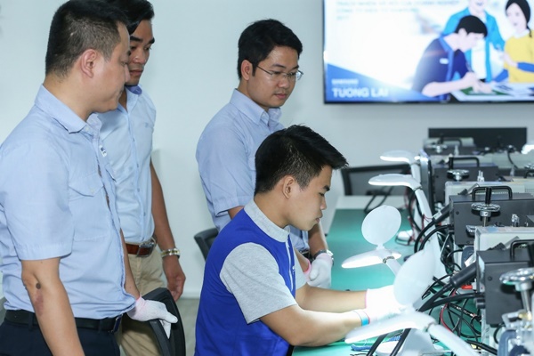 Học nghề có rất nhiều lợi ích nhưng không phải ai cũng biết Học nghề có rất nhiều lợi ích nhưng không phải ai cũng biết