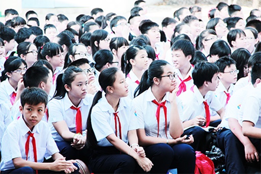 Hoan nghênh quyết định đúng đắn của Bộ GD&ĐT: "Miễn học phí cho học sinh THCS"