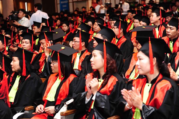 Siết chặt đầu ra từ các trường đại học có thể khắc phục gian lận điểm thi? Siết chặt đầu ra từ các trường đại học có thể khắc phục gian lận điểm thi?