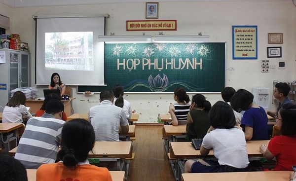 Câu chuyện thu tiền quỹ hội mỗi dịp đầu năm học Câu chuyện thu tiền quỹ hội mỗi dịp đầu năm học