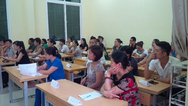 Câu chuyện thu tiền quỹ hội mỗi dịp đầu năm học Câu chuyện thu tiền quỹ hội mỗi dịp đầu năm học