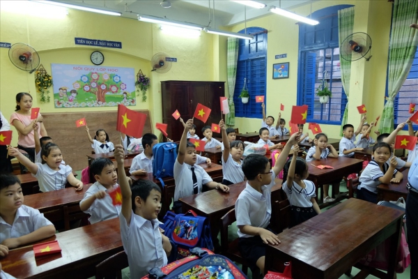 Đề xuất 3 phương án giải quyết vì quá tải học sinh tiểu học ở Hà Nội - Ảnh 2