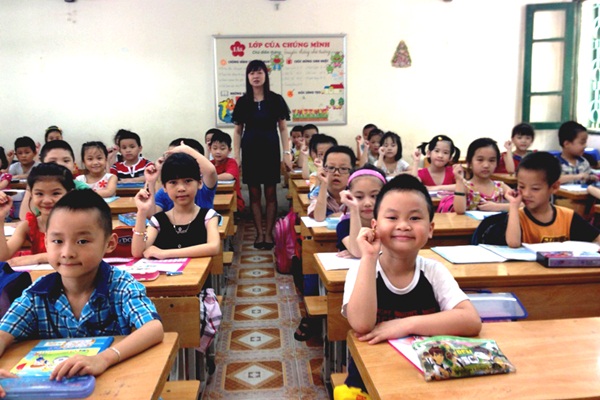 Khẩn trương ban hành Chương trình giáo dục phổ thông mới - Ảnh 1