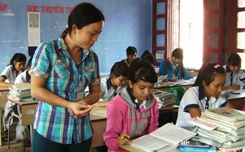Kiểm tra biên chế và bổ sung giáo viên ở các tỉnh vùng sâu, vùng khó khăn