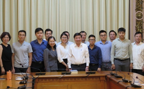 Lãnh đạo TPHCM yêu cầu nhanh chóng ký hợp đồng với 6 thạc sĩ từ Đại học Arizona