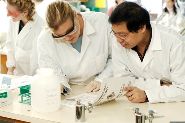 Những ngành lọt top lương cao ở Canada