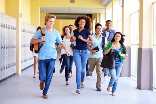 Hoa Kỳ: "Lùi giờ học buổi sáng để học sinh có tinh thần và độ tập trung tốt hơn khi vào học"