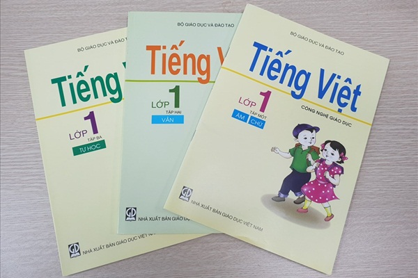 Sách Tiếng Việt công nghệ giáo dục tập trung phần đọc, viết - Ảnh 1
