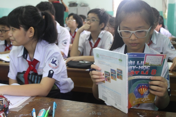 Sở GD&ĐT TP.HCM chỉ chờ khung chương trình từ Bộ là biên soạn SGK - Ảnh 1