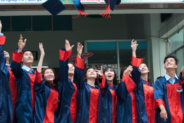 Trường CĐ Miền Nam - Chú trọng học đi đôi với hành, Đào tạo uy tín, phù hợp với nhu cầu xã hội - Ảnh 3