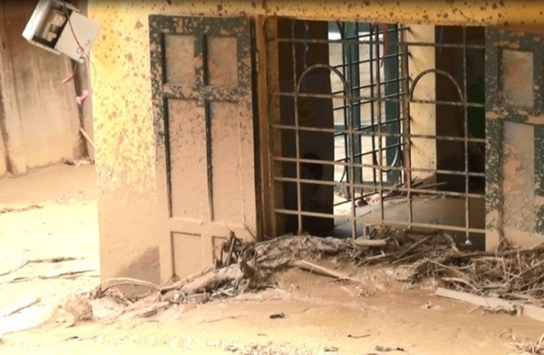 Trường học ngổn ngang trước mùa tựu trường