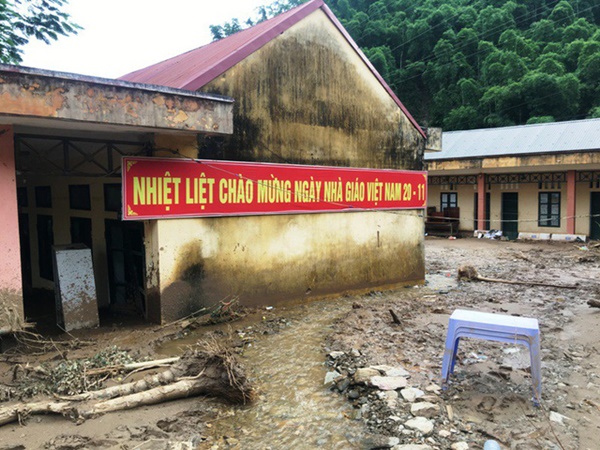 Trường học ngổn ngang trước mùa tựu trường