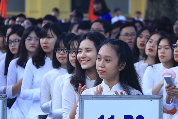 Tưng bừng khai giảng năm học mới 2018-2019 - Ảnh 1