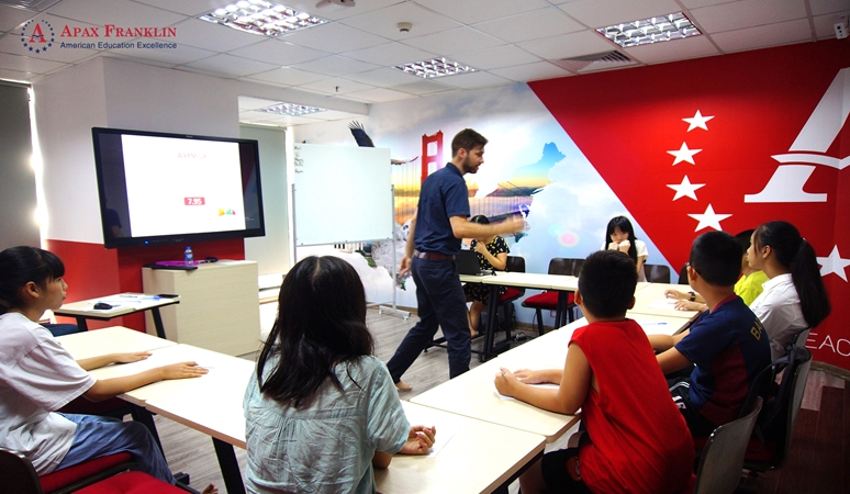 Xu hướng mới học tiếng Anh học thuật chuẩn Mỹ dành cho teen Việt