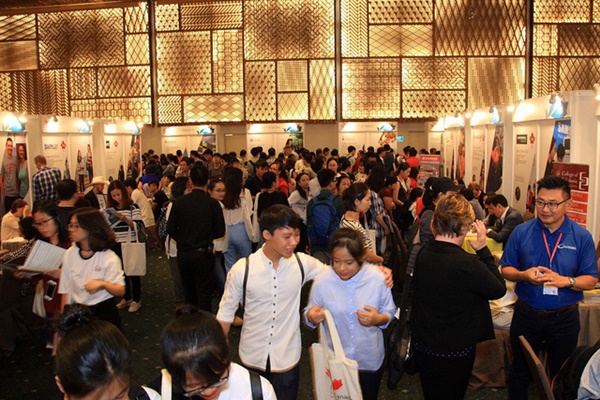 Các suất học bổng du học Canada 2019 hấp dẫn cho bạn - Ảnh 1