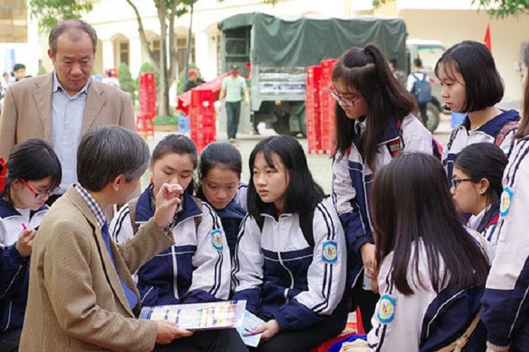 Cần lưu ý 5 điểm mới trong xét tuyển ĐH Kinh tế Quốc dân 2019 Cần lưu ý 5 điểm mới trong xét tuyển ĐH Kinh tế Quốc dân 2019