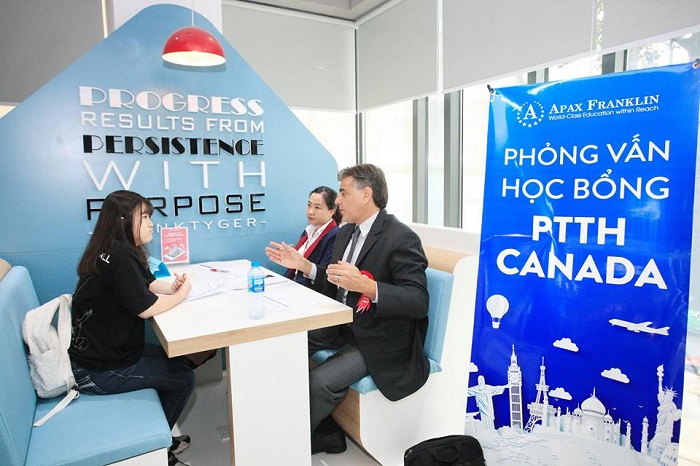 Phỏng vấn với đại diện Blyth Academy