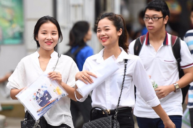 Hà Nội tất bật chuẩn bị đăng ký dự thi THPT quốc gia 2019