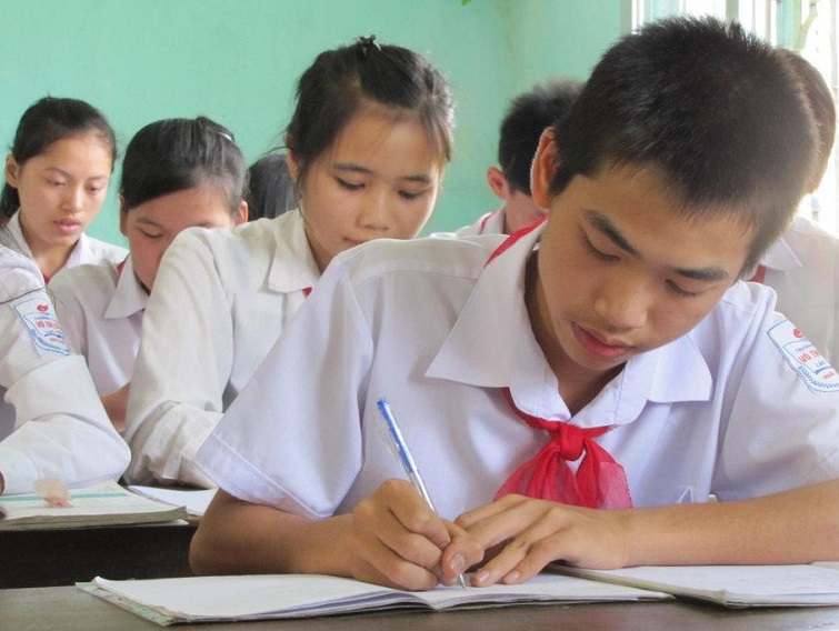 Học sinh tốt nghiệp lớp 9 có thể được xét tuyển vào Cao đẳng - Ảnh 1
