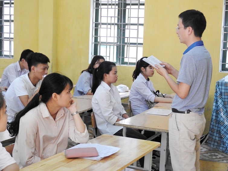 Làm gì để đạt điểm cao câu hỏi viết đoạn văn ngắn môn Ngữ Văn?