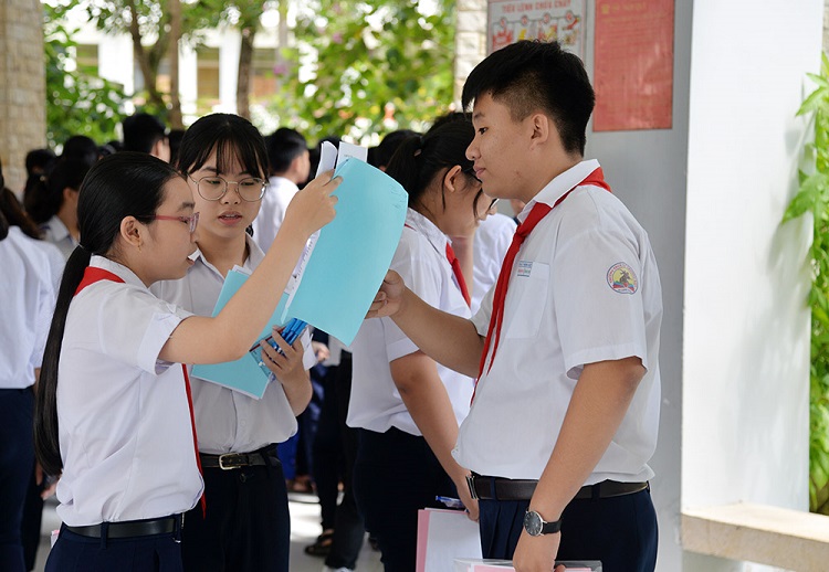 Điểm chuẩn lớp 10 trường THPT chuyên An Giang Điểm chuẩn lớp 10 trường THPT chuyên An Giang