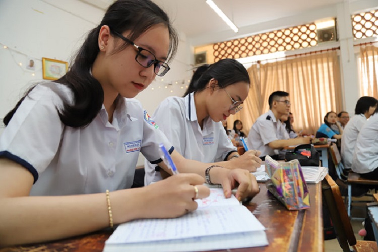 Gần 900.000 thí sinh chuẩn bị thi môn Toán kỳ thi THPT quốc gia 2019