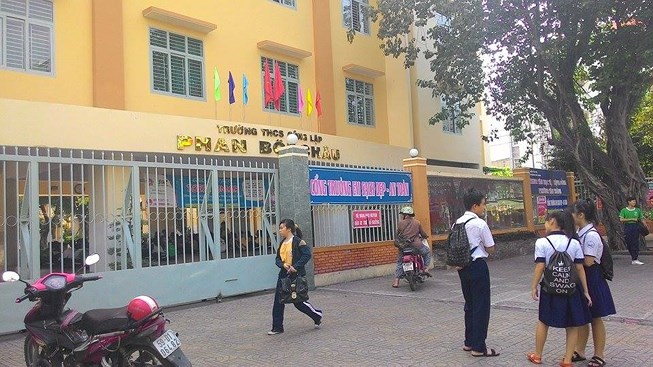 Tại điểm thi Trường THCS Phan Bội Châu, phòng thi chỉ có duy nhất 1 thí sinh - Ảnh 1