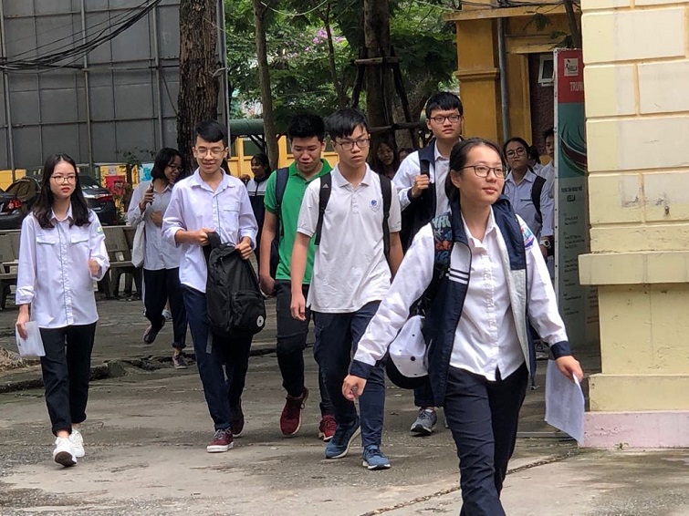 Tuyển sinh lớp 10 Hà Nội: 80% THPT xét tuyển đã gần đủ chỉ tiêu