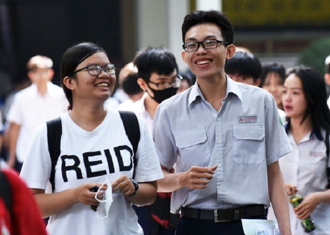 Trường Đại học Kinh tế - Luật công bố điểm sàn là 19 điểm