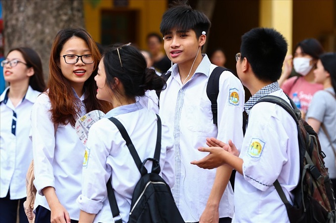 Tuyển sinh lớp 10 TP.HCM: Điểm chuẩn giảm từ 1 đến 3,5 điểm