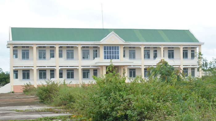 Vẫn được đầu tư tiền tỉ dù trường không có sinh viên - Ảnh 2