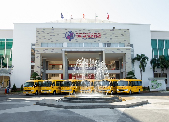 Trường quốc tế song ngữ tại Việt Nam