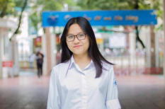 Thủ khoa đầu vào Chuyên Ngoại Ngữ ẵm nhiều giải Toán Lý Hóa Sinh