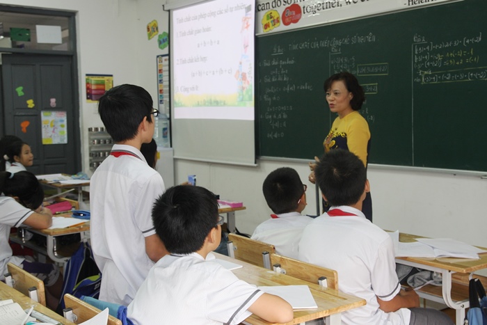 Dù lớp trưởng có oai, nhiều đặc cách nhưng ai cũng né, tại sao? - Ảnh 1