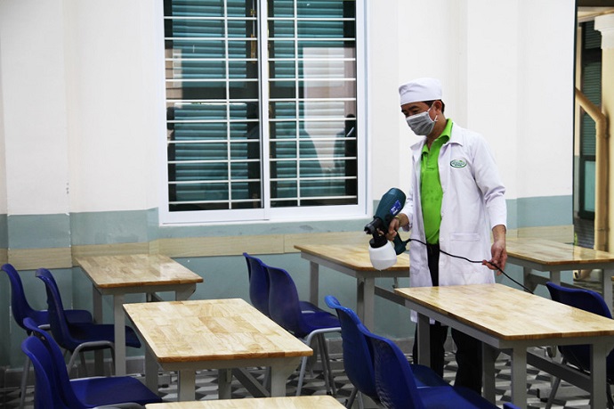Phòng dịch Covid-19: TPHCM quyết định cho học sinh tiếp tục nghỉ học - Ảnh 1