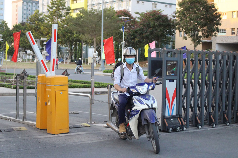 sinh viên dọn đi